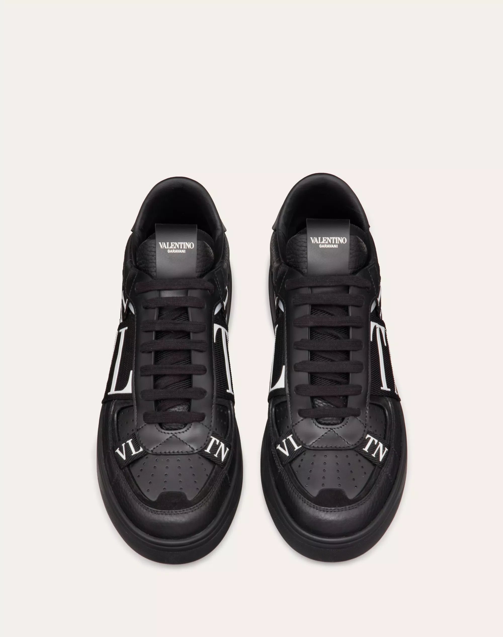 VALENTINO GARAVANI - Sneakers With Logo